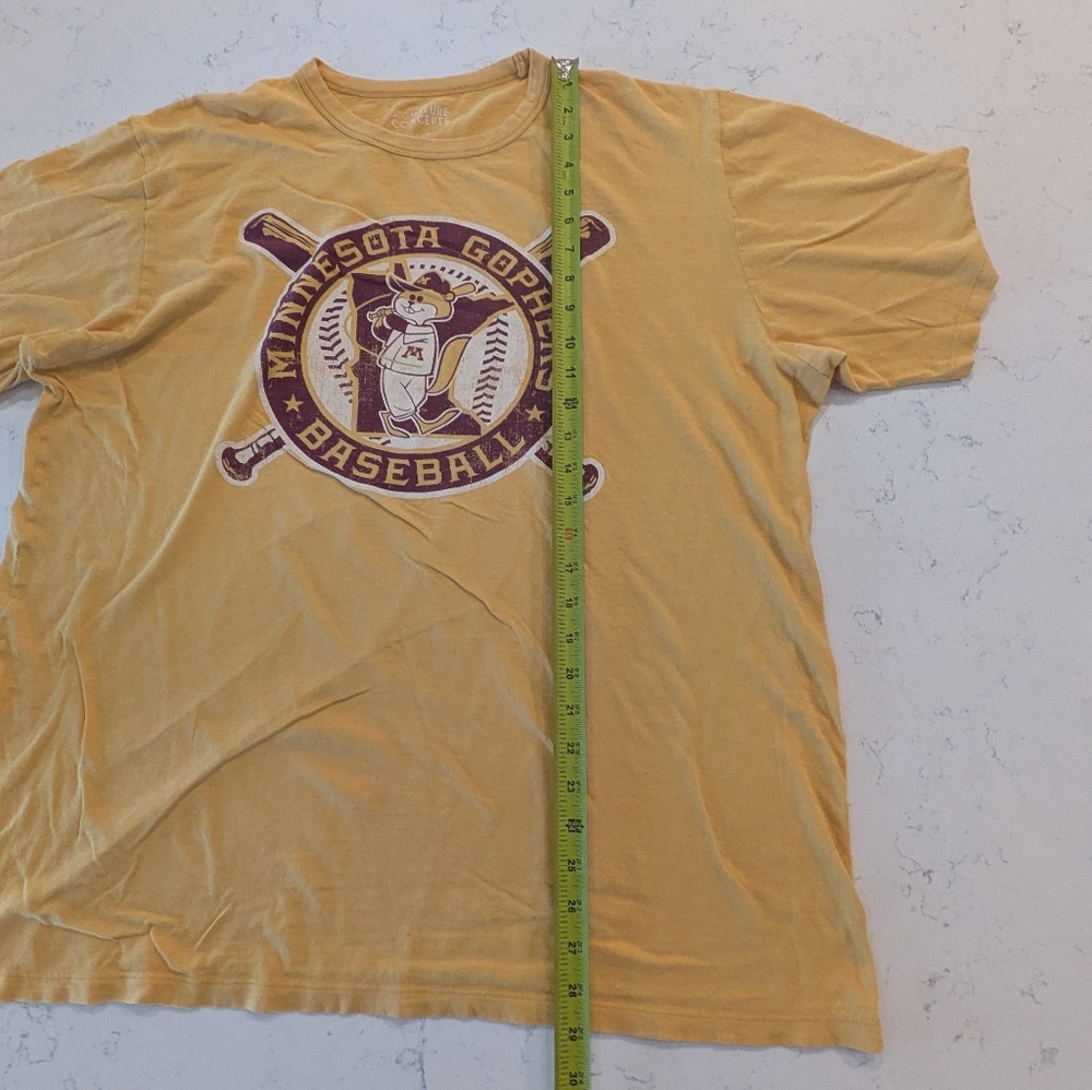 Signature Concepts Men’s XXL 2XL Short Sleeve T-shirt Minnesota Golden Gophers - Picture 3 of 5